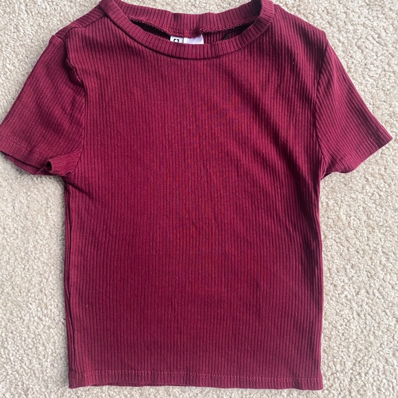Divided Maroon Stretch Crop Top - Picture 2 of 3